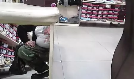 Підроблені агент хардкор брюнетка дуже хоче спати красиве ніжне порно на дивані